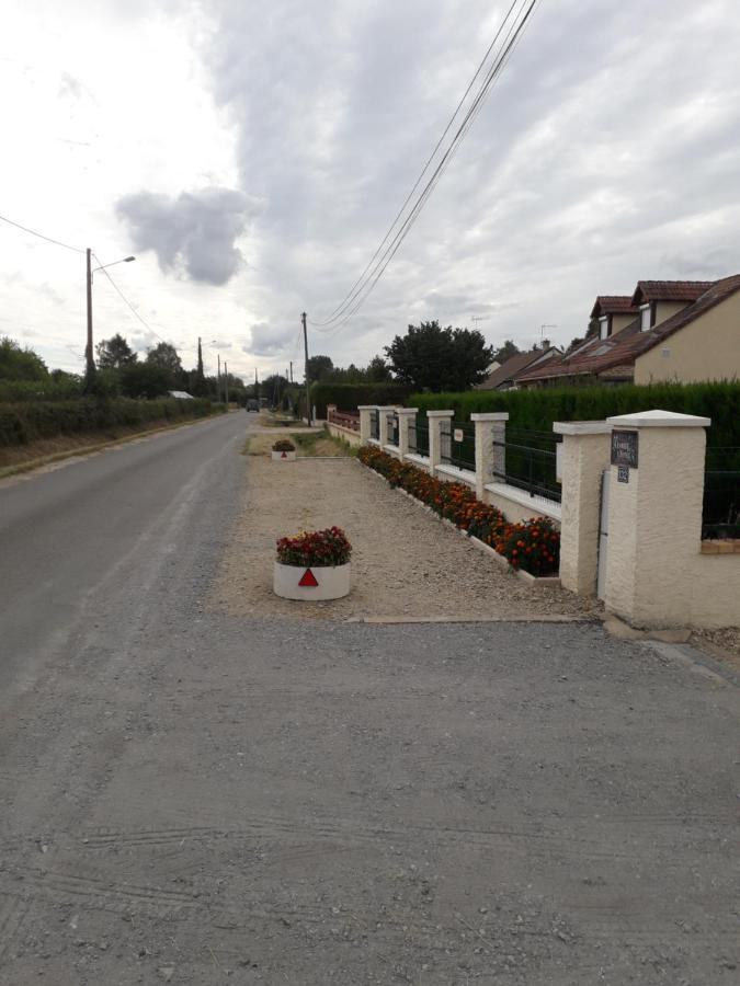 La Chaume Apartment Laugere Exterior photo