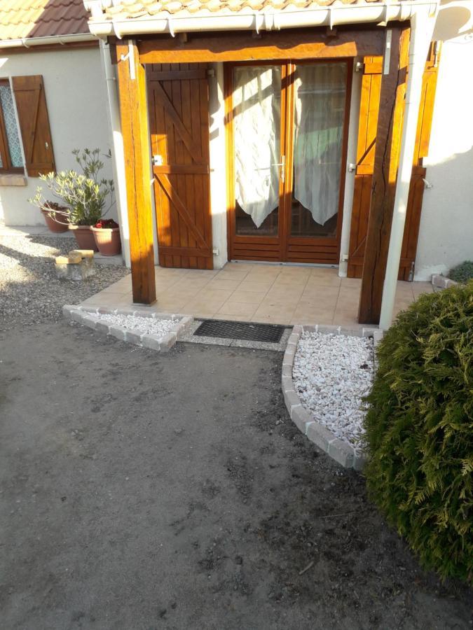 La Chaume Apartment Laugere Exterior photo